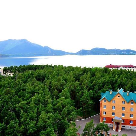 Hotel Nurlytau Borovoe Esterno foto
