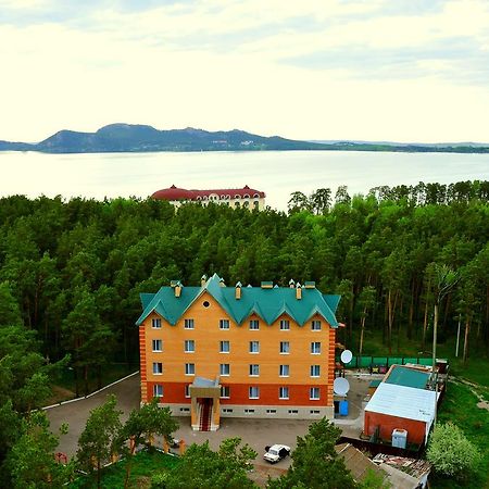 Hotel Nurlytau Borovoe Esterno foto