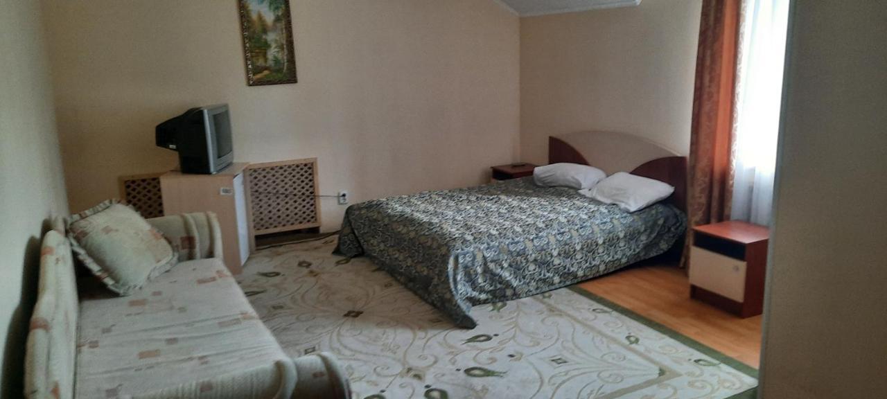 Hotel Nurlytau Borovoe Esterno foto