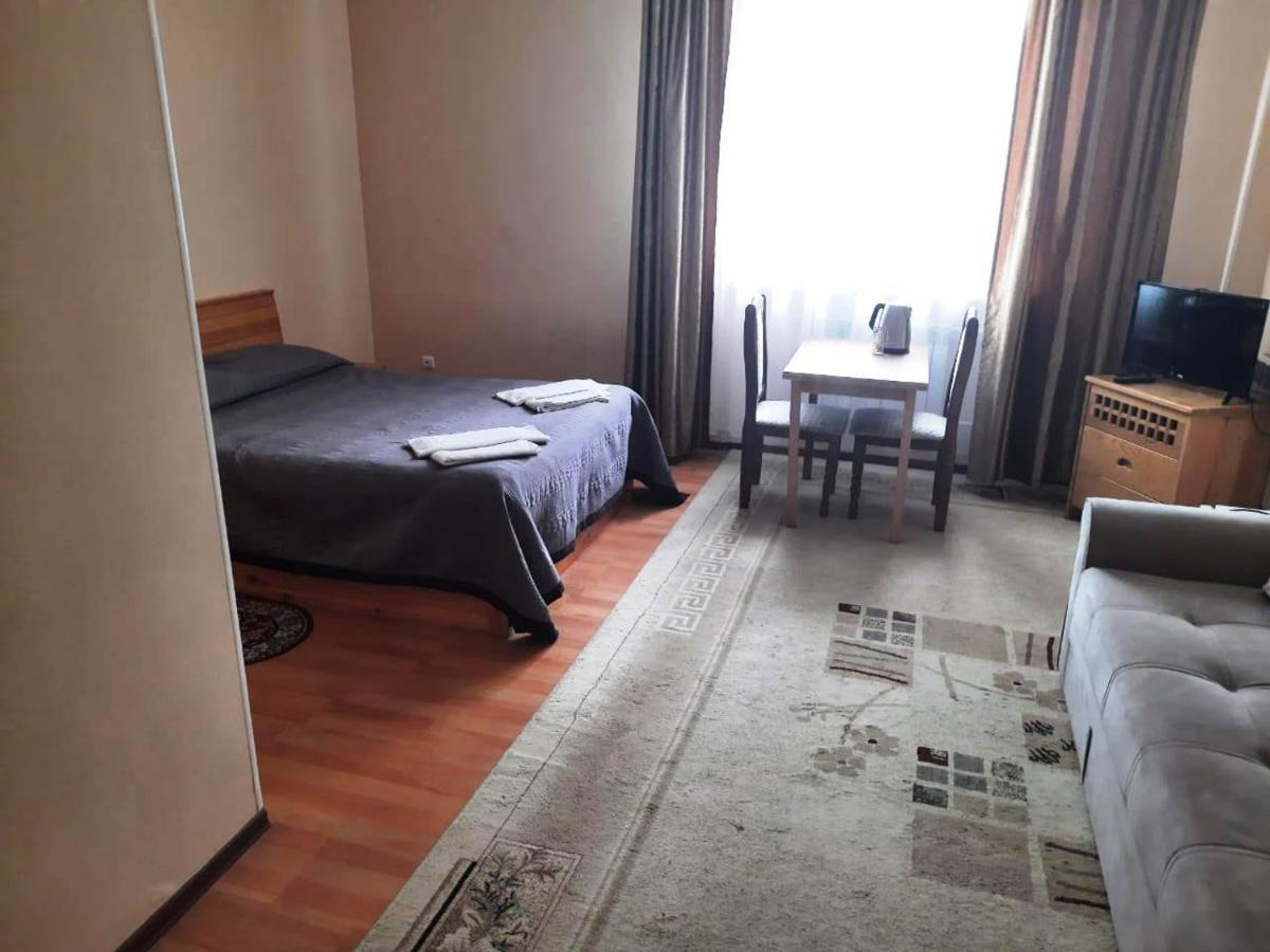 Hotel Nurlytau Borovoe Esterno foto