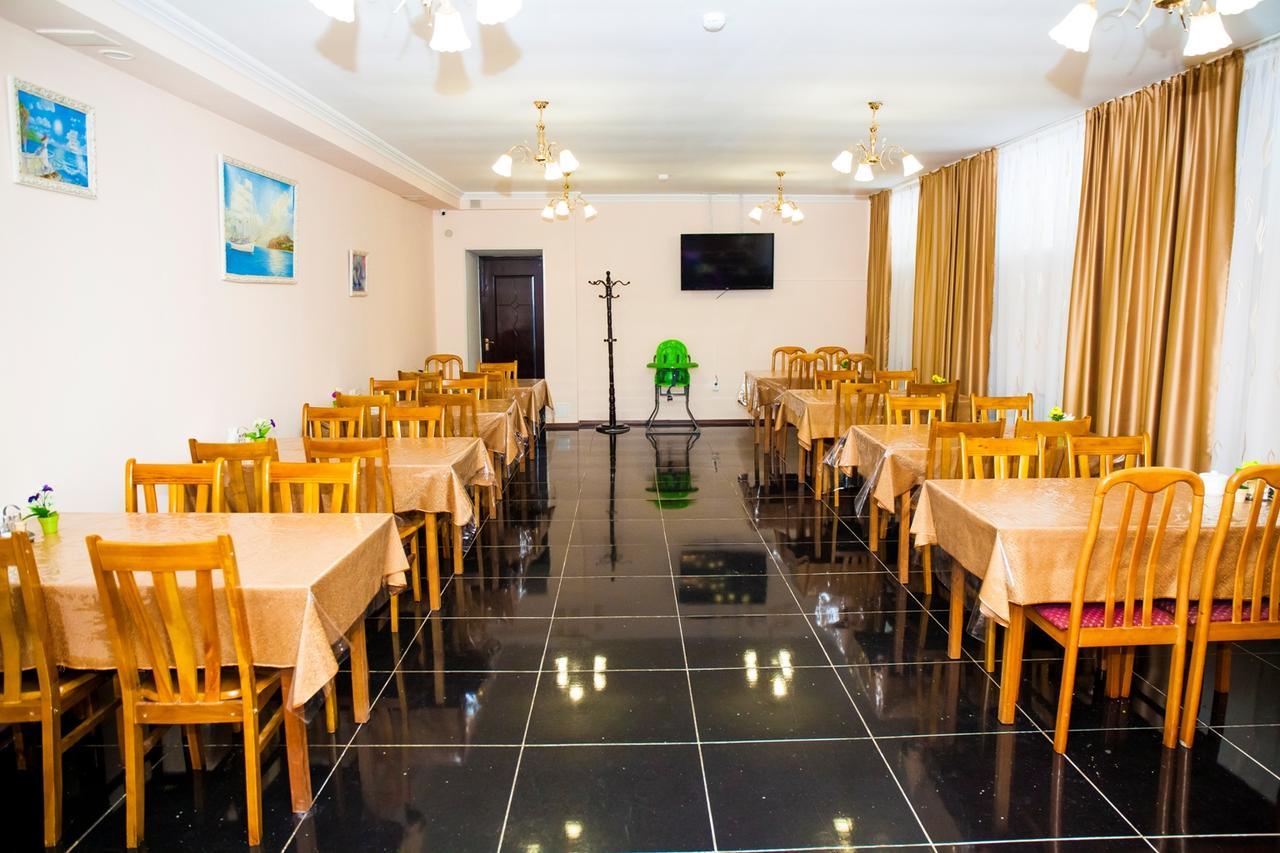 Hotel Nurlytau Borovoe Esterno foto