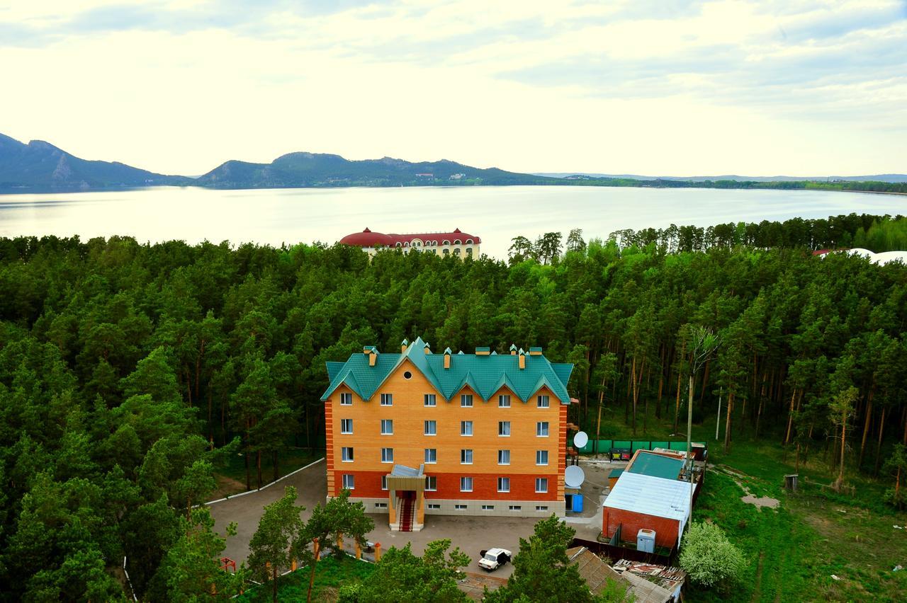 Hotel Nurlytau Borovoe Esterno foto