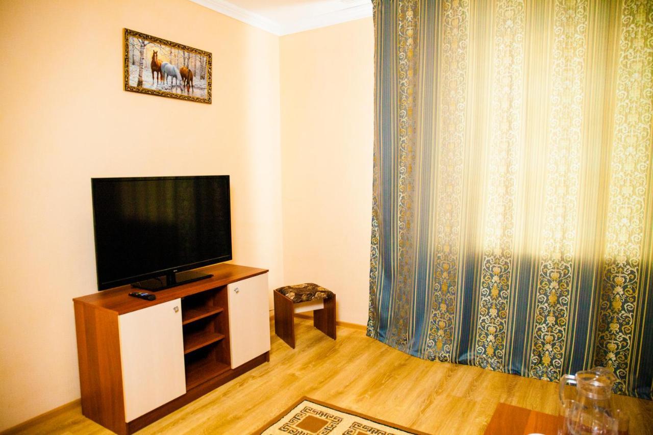 Hotel Nurlytau Borovoe Esterno foto